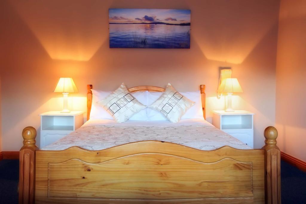 Mccarthy'S Lodge B&B Westport Esterno foto